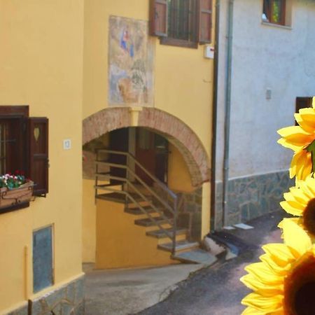 BORGHETTO STORICO - Fronte Castello Appartement Villar Dora Buitenkant foto